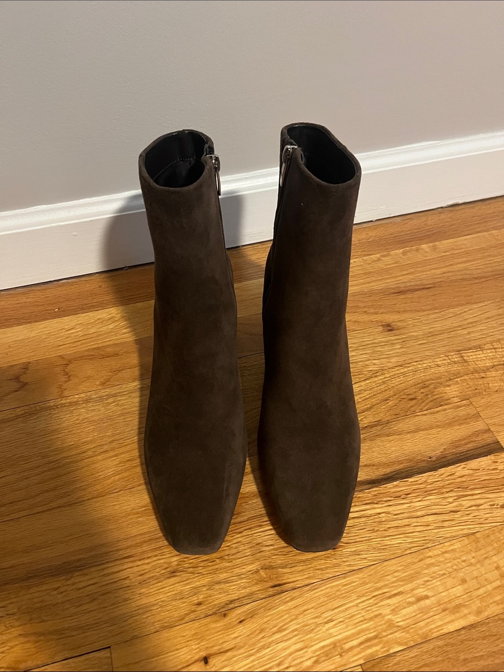 Marc Fisher Brown Suede Ankle Boots with Block Heel - Picture 4 of 4